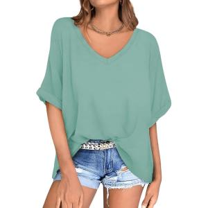 UEU Womens Oversized T-Shirts Summer V Neck Casual Shirts Short Sleeve Workout Tunic Tops(Malachite Green)