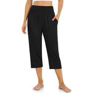UEU Women’s Capri Pants Summer Loose Yoga Pants Comfy Workout Cropprd Pants with Pockets(Capris  Black)